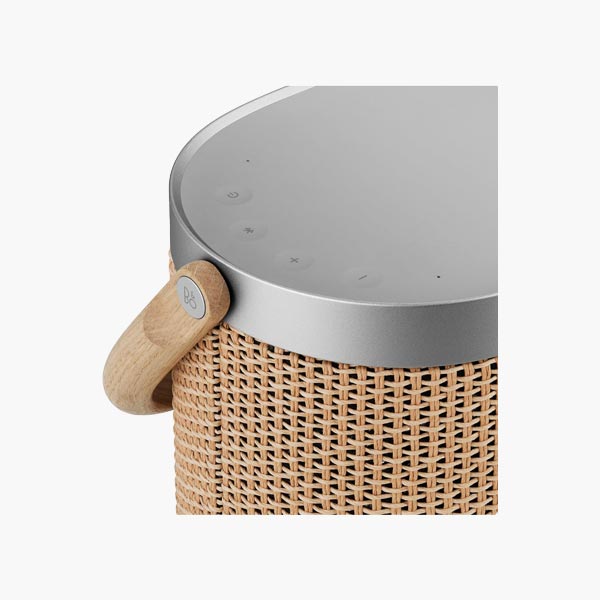 اسپیکر بنگ اند آلفسن مدل  Bang & Olufsen Beosound A5